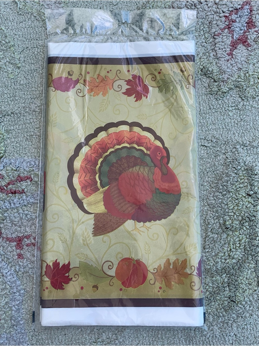 New Sealed Thanksgiving Turkey Fall Tablecloth / Kitchen Linens